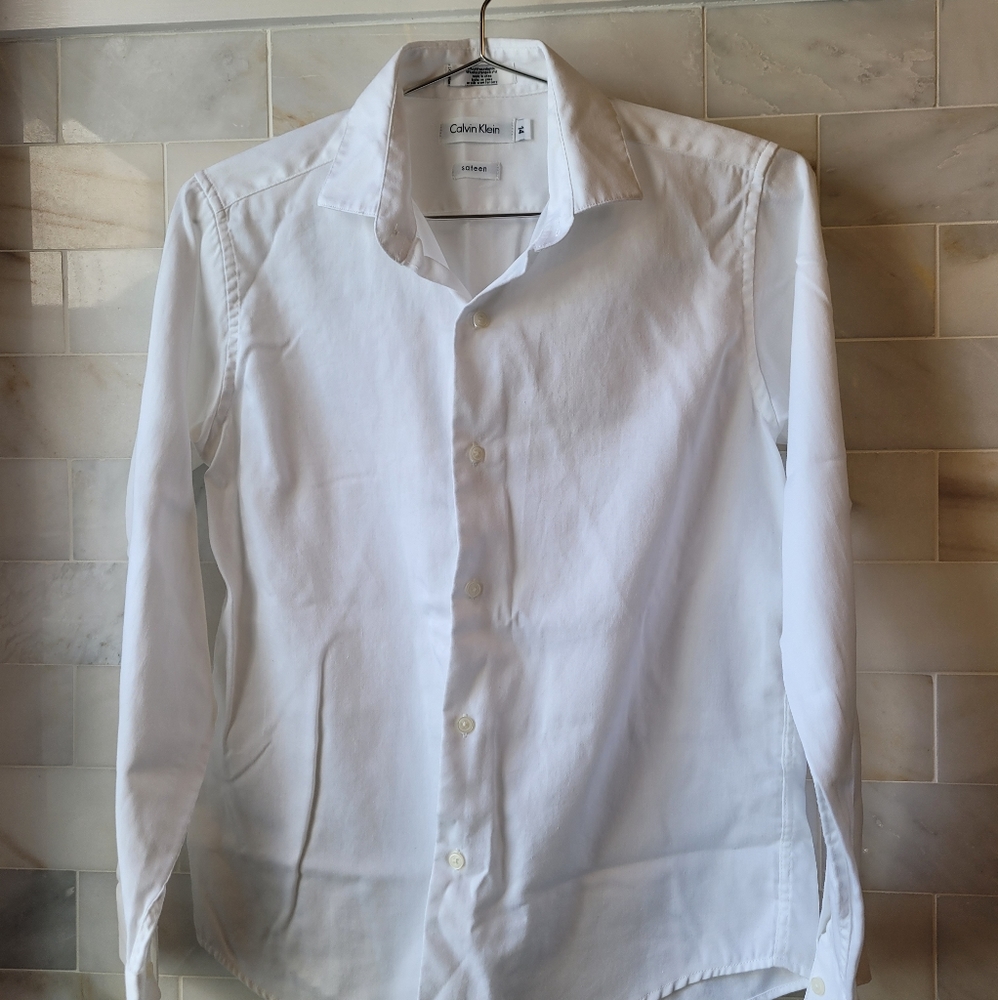 Calvin Klein Boys 14 Sateen Long Sleeve White Button Up